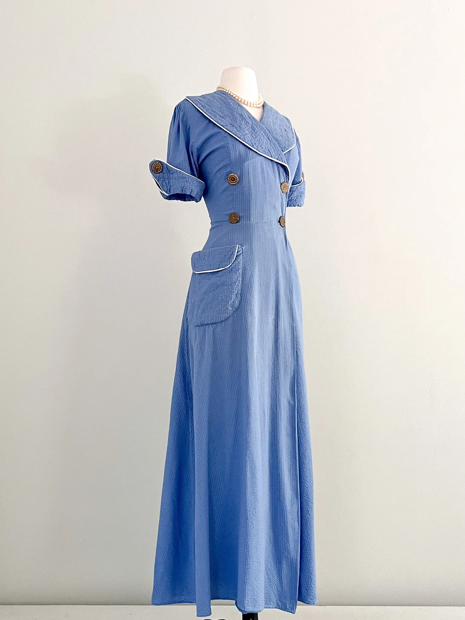 Classic 1940's Blue Cotton Seersucker Nautical Dressing Gown / Sz Small Medium