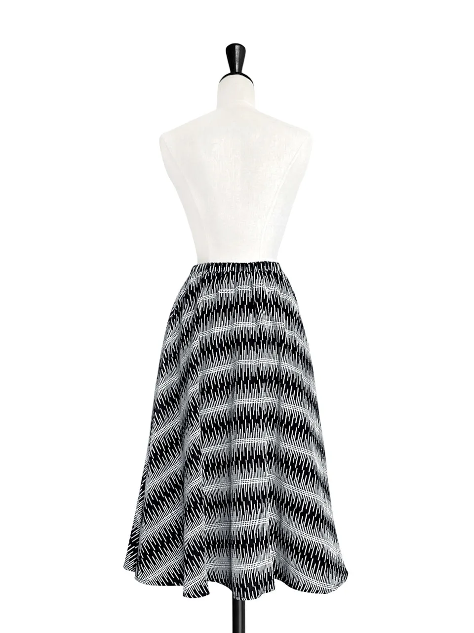 New Colour! Mono Textured Knitted Pattern Flowy Round Skirt