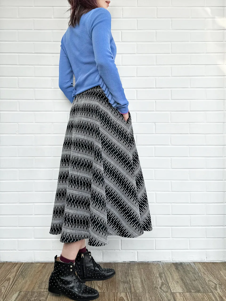 New Colour! Mono Textured Knitted Pattern Flowy Round Skirt