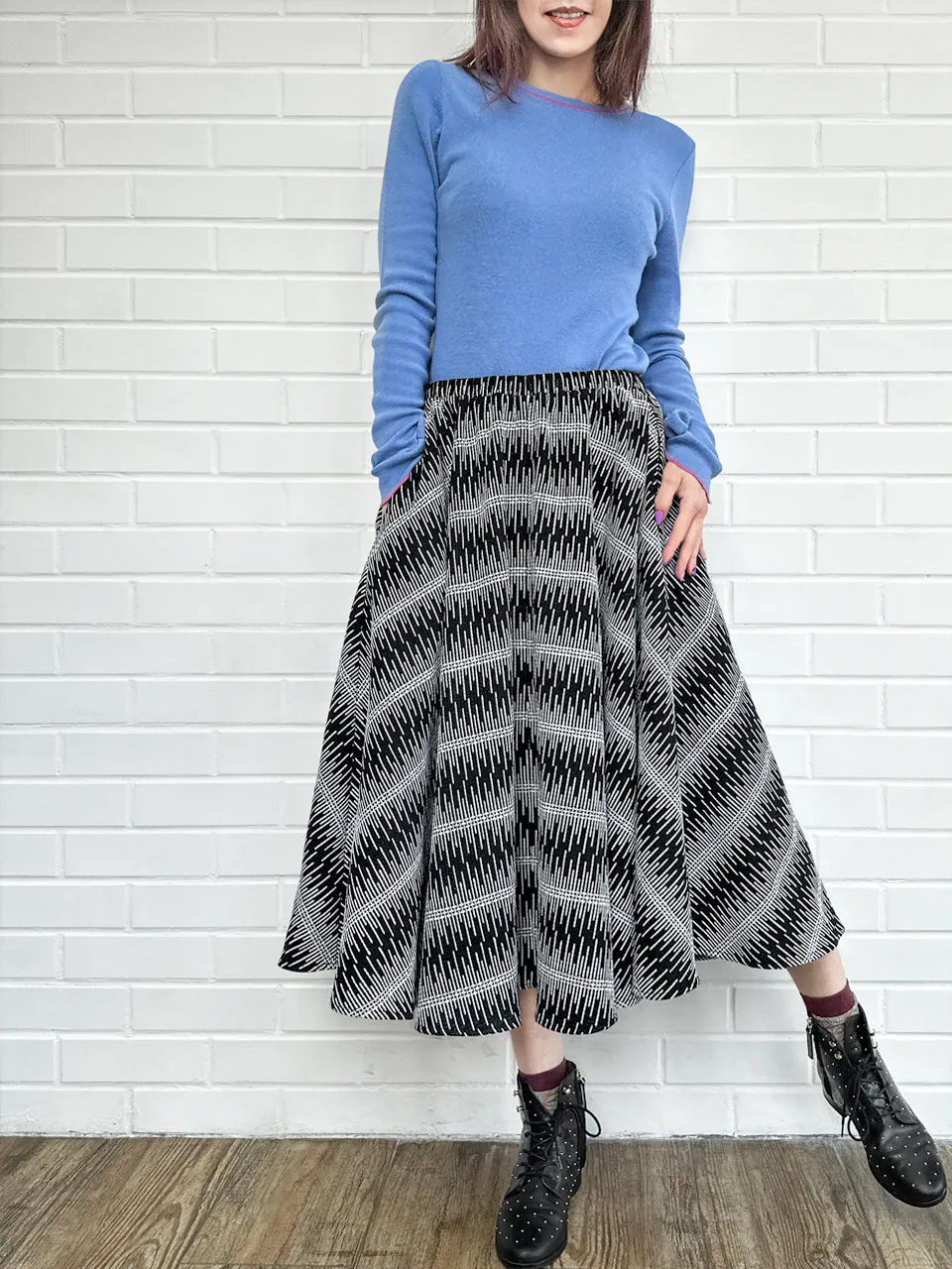 New Colour! Mono Textured Knitted Pattern Flowy Round Skirt