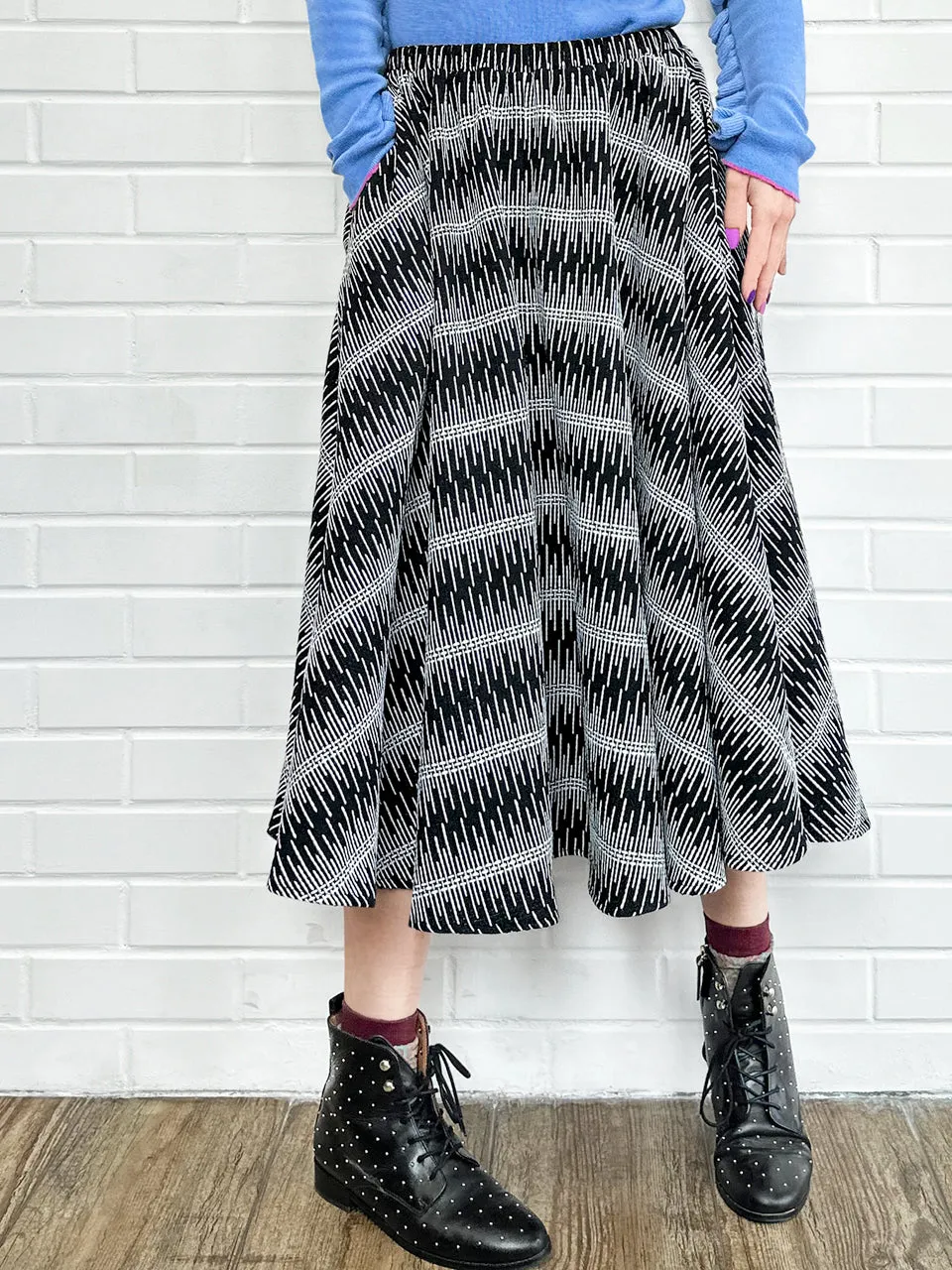 New Colour! Mono Textured Knitted Pattern Flowy Round Skirt