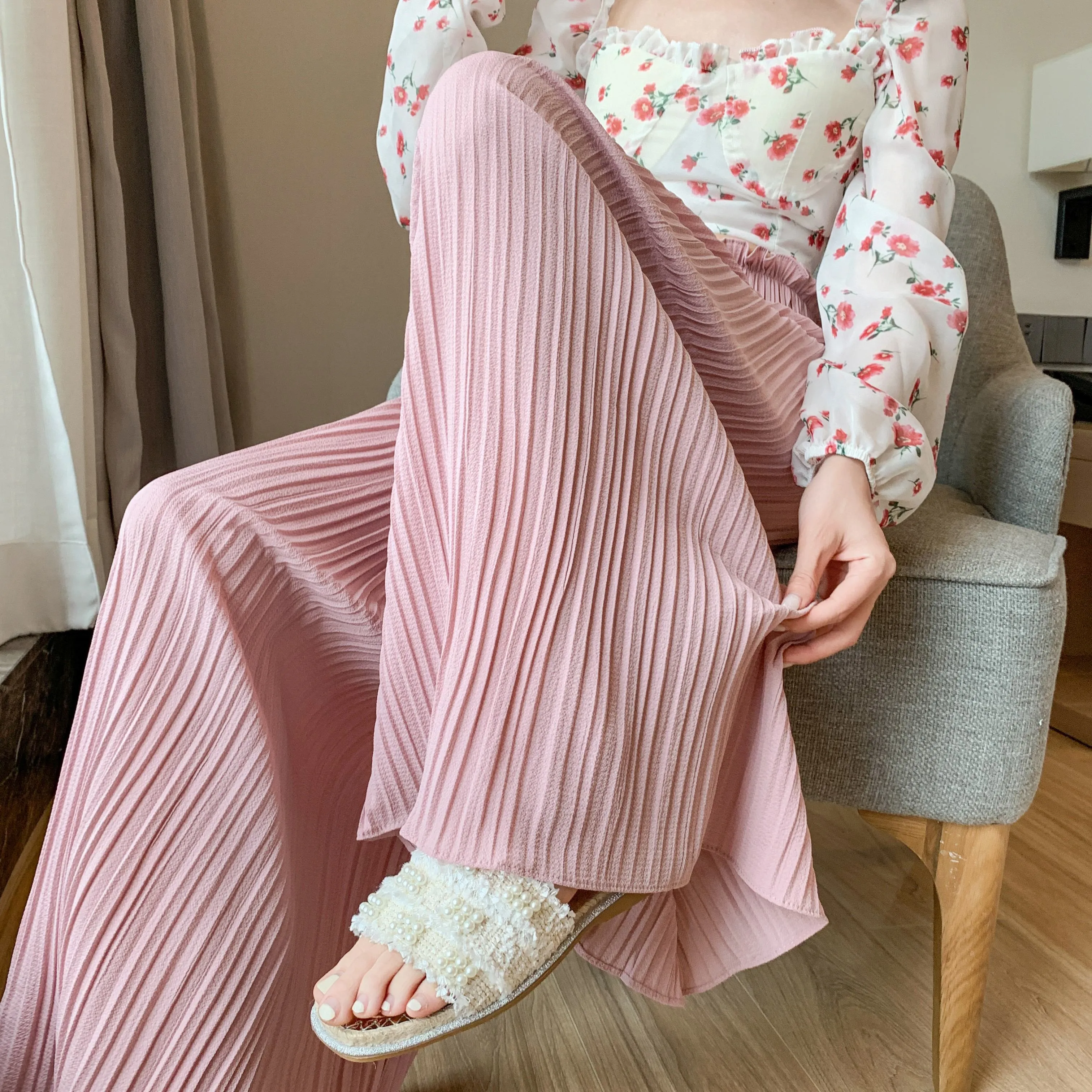 Pleated Chiffon Loose Fit High-Waisted Culottes Draping Pants